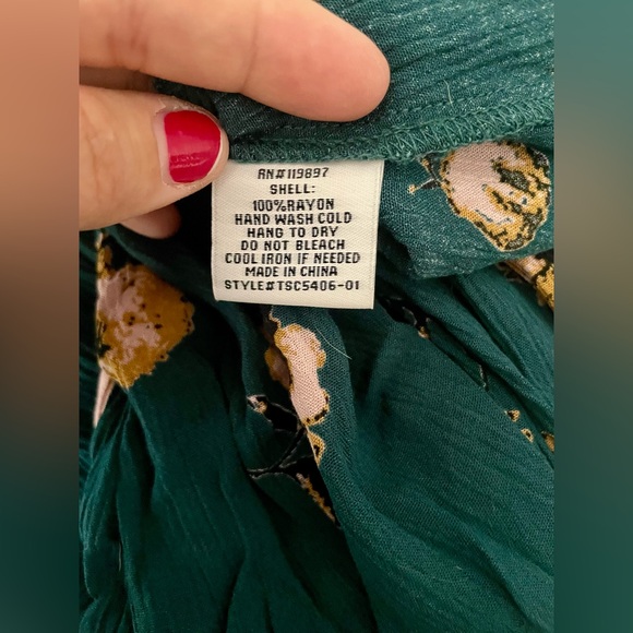 Collective Concepts Yorkshire Peplum Top - Picture 2 of 6